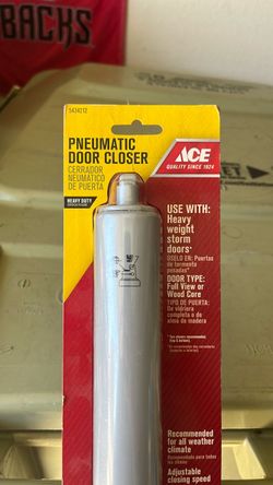 Pneumatic door closer