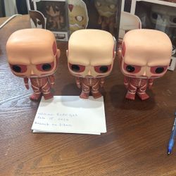 FUNKO POP ATTACK ON TITAN COLOSSAL TITAN 