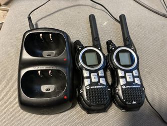 WO Motorola Walkie Talkies KEBT 071