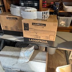 Liftmaster LA500 gate opener new