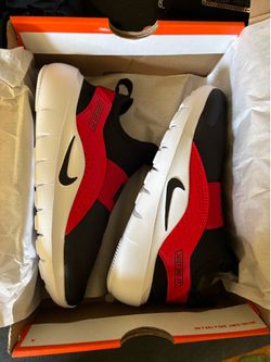 Boys shoes size 2