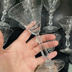 7 PIECE VINTAGE 6” CRYSTAL STEMMED COCKTAIL GLASSES
