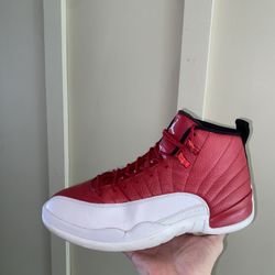 Jordan 12s Gym red (7-10 condition)