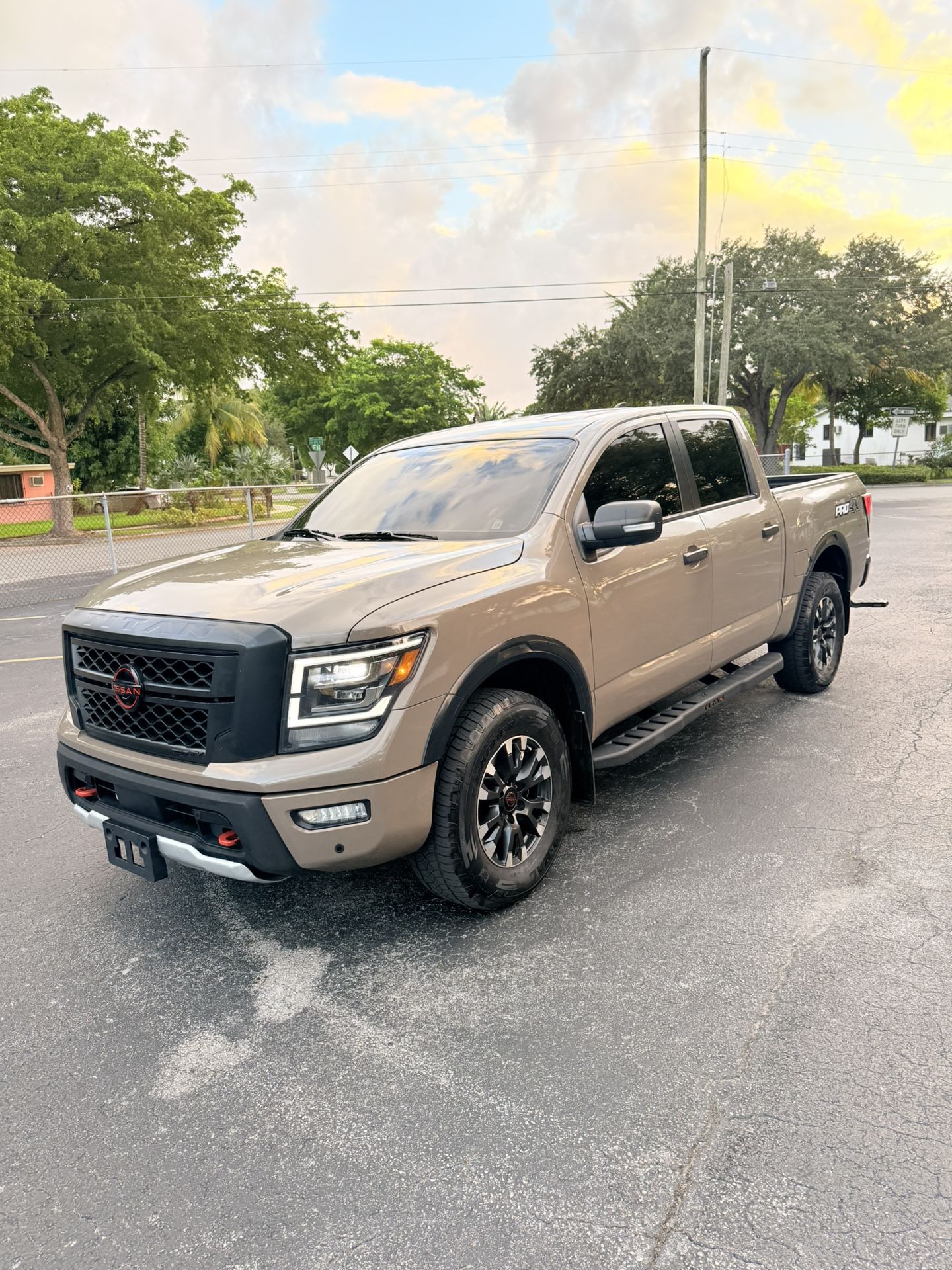 2023 Nissan Titan