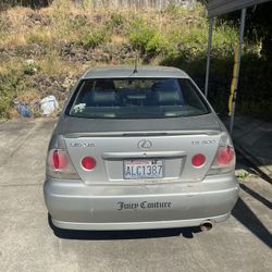 2002 Lexus IS 300
