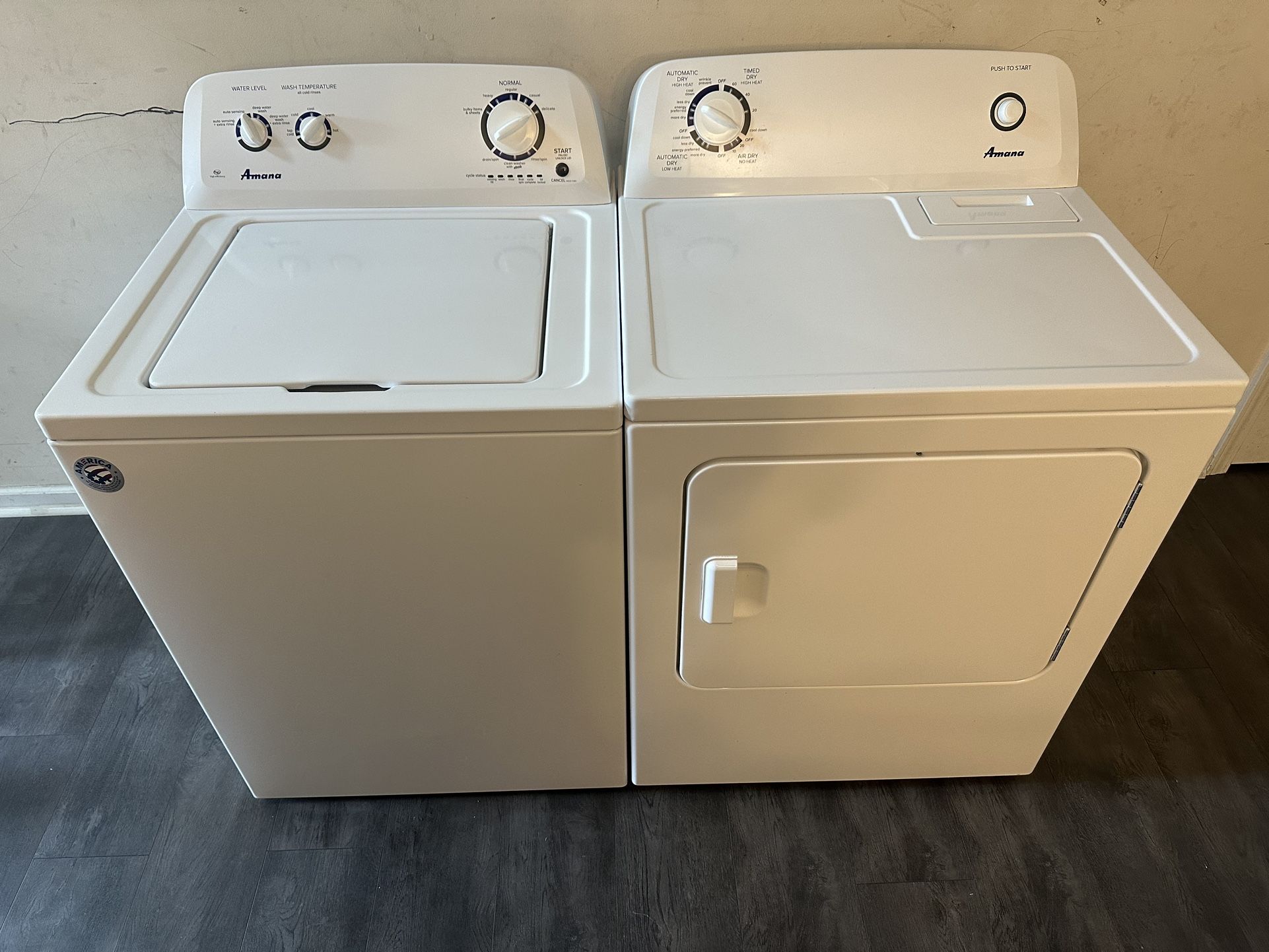 Amana Washer And Dryer Set