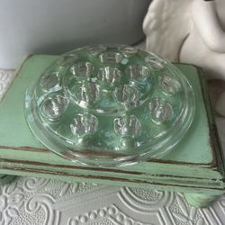 Vintage Beautiful Glass Floral Frog 
