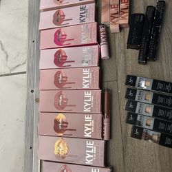 Make Up… Kylie, Mac, Bare Minerals, Nude Stix 