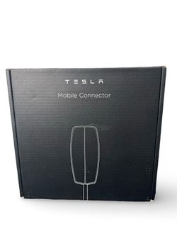 Tesla PowerShare Mobile Connector Gen 3 Charger NIB