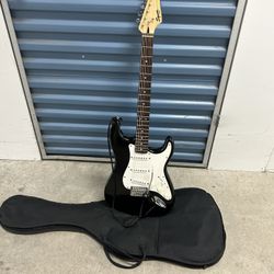 Fender Squier Strat Right Handed Black & White Electric Guitar With Soft Gig Bag