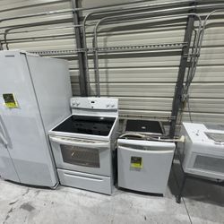 White Kitchen Appliances Set