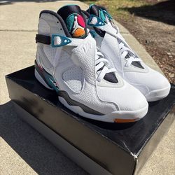 Jordan 8 Retro South Beach size 10 DEAD STOCK/ NEVER WORN