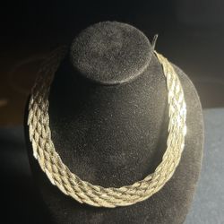 NEAR SPOT PRICE SALE ‼️ - Sterling Silver Woven Link Short Necklace 