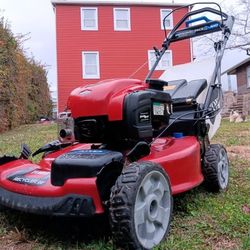 Toro 22" Recycler 3-in-1 AWD Lawn Mower w/ Personal Pace Drive System