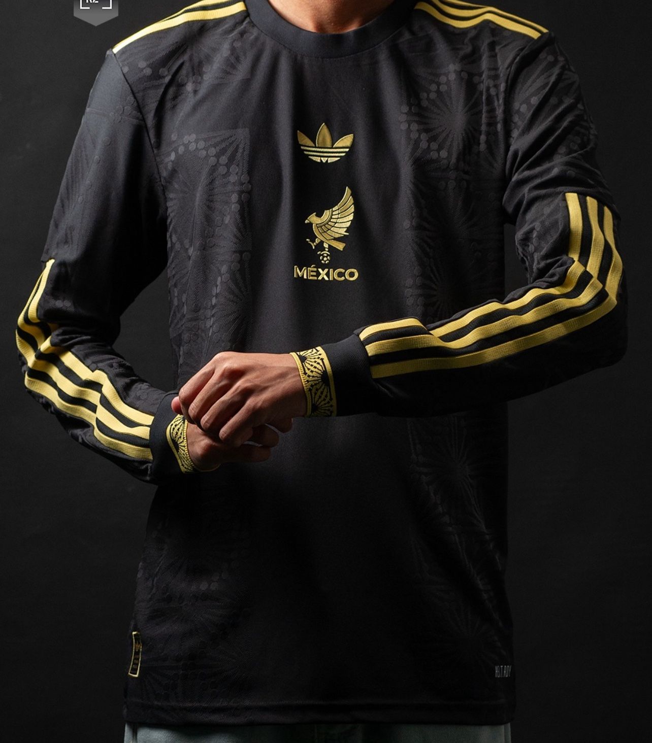 Soccer jersey Mexico black jersey long sleeve 2025 🇲🇽 player version and fan version Mexico de oro adults playera Negra fan version versión small