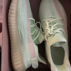 Adidas Yeezy 350 