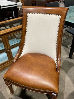 Traditional Wood Frame Dining Chair