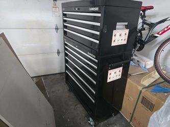 Husky Rolling Tool Chest Cabinet