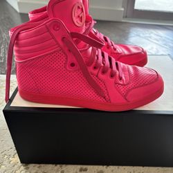 Gucci Leather GG Coda High Top Sneaker 👟 Hot PINK Unisex Men/women  Men’s Size:8.5 ASKING $300 