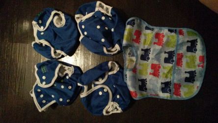 5 all in one covers kawaii baby plus a bib