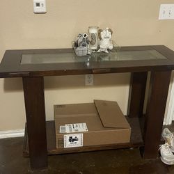 Entry Way Table 