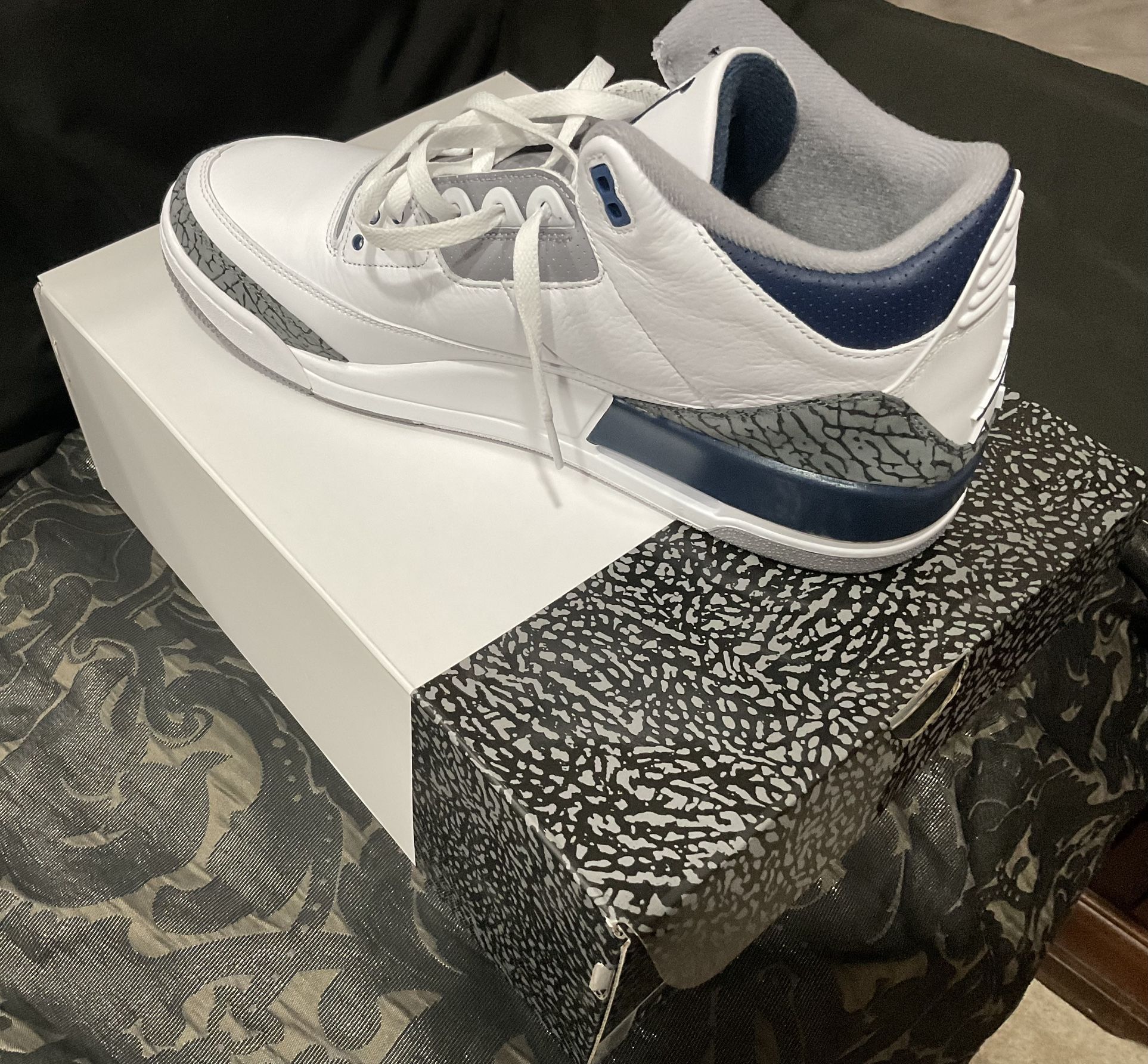 Nike Air Jordan 3 Retro White, Midnight Navy Size 14. Worn Once