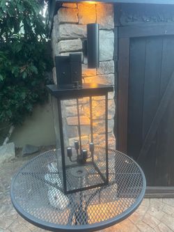 Exterior light $100 obo