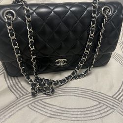 Beautiful Black Channel