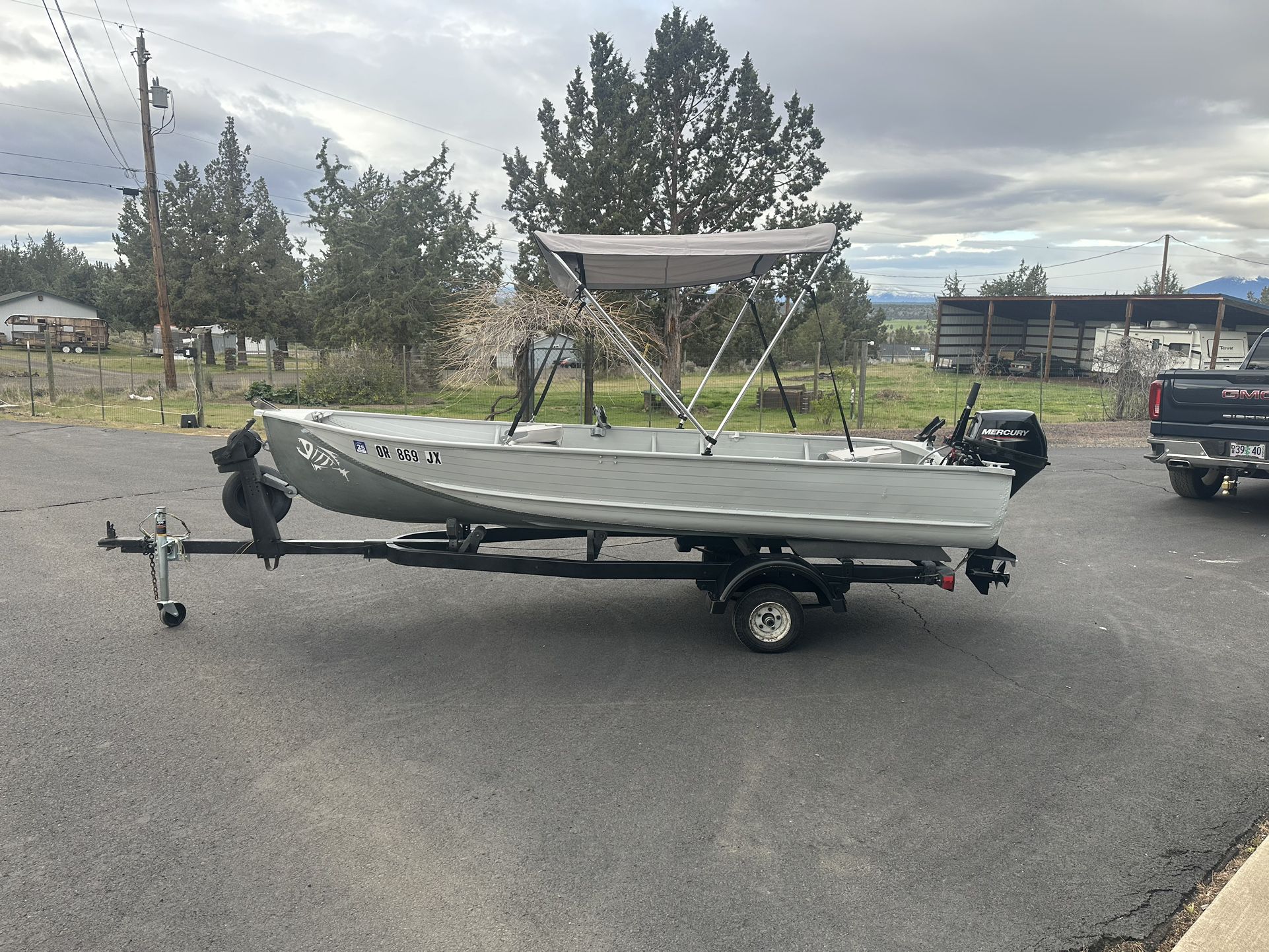 14’ Aluminum Boat With New Engine 
