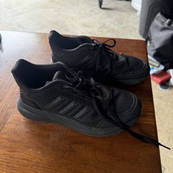Adidas Kids Size 4 