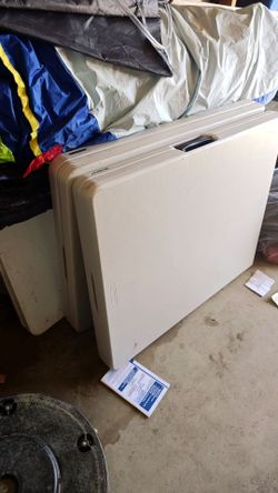 5 White tables and 6 chairs