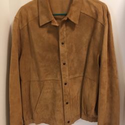 Beautiful designer extremely soft suede leather front button up jacket size XLrg. Twin front pockets in excellent condition. Missing tags. 