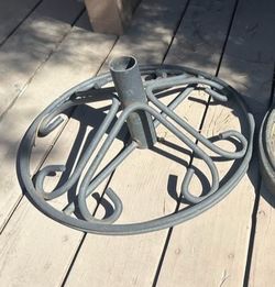 Wrought iron umbrella stand