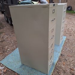 4 Drawer File Cabinet With Key 