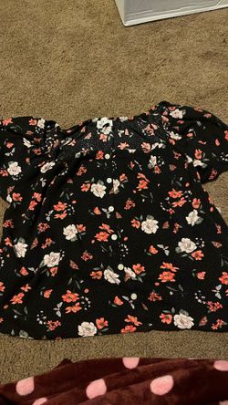 Off The Shoulder, Hollister Top