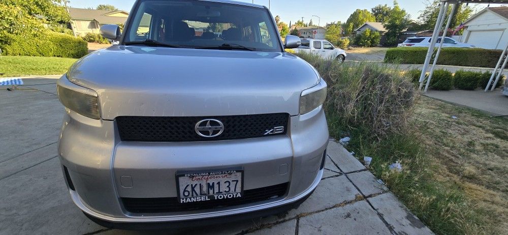 2010 Scion xB