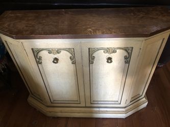 Vintage cabinet