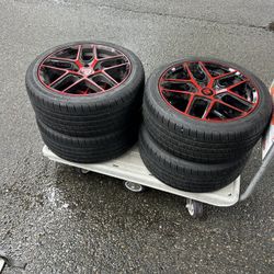 18” TOUREN® - TR79  Gloss Black with Red Tint end tires245/40ZR18