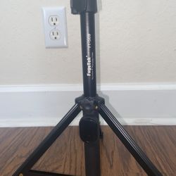 Fugetek FT-569 Portable Aluminium Bluetooth Remote Selfie Stick