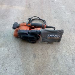 Ridgid Corded 3”x18” Belt Sander
