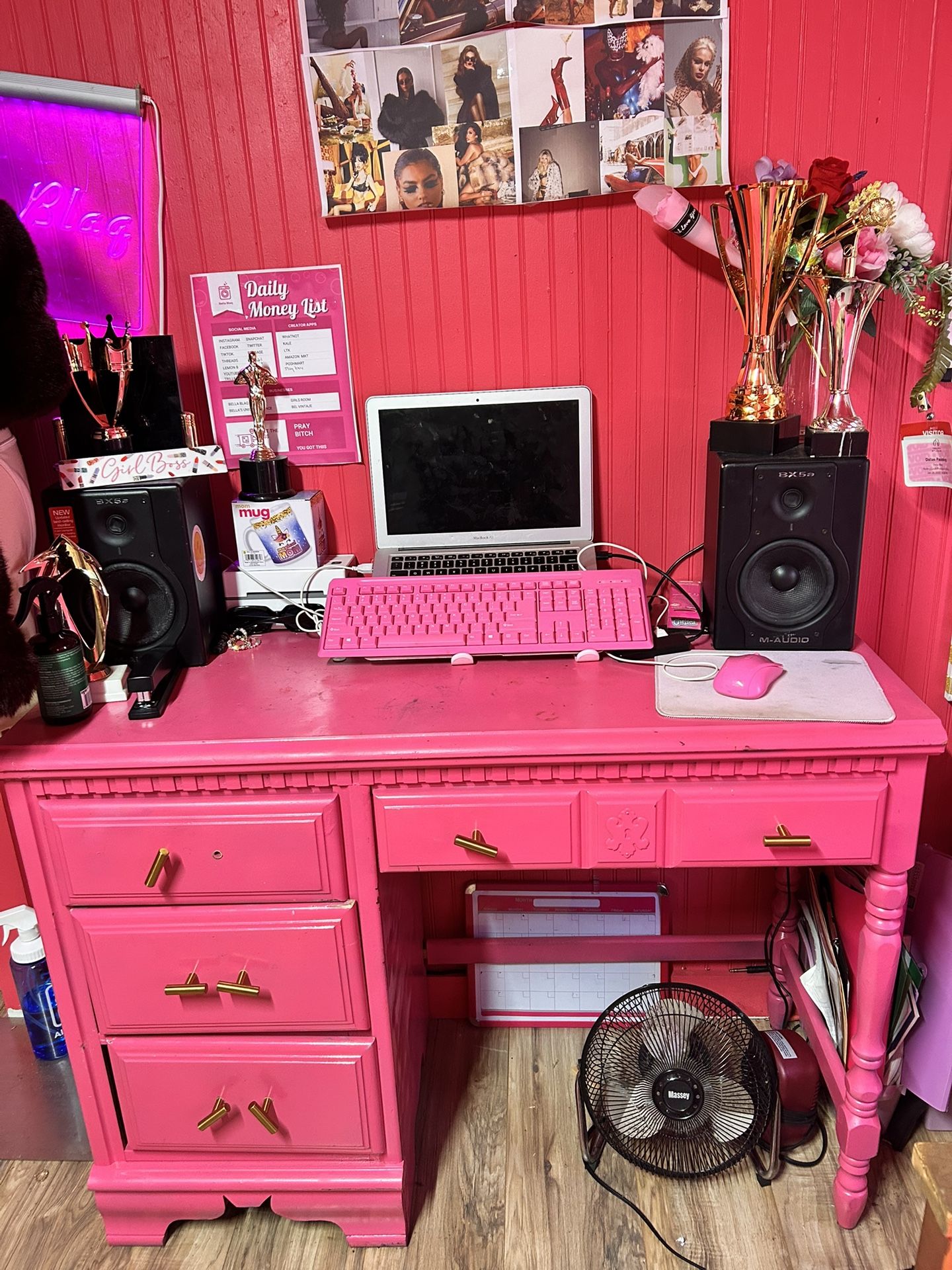 Pink Desk