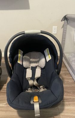 Chicco Infant Car Seat