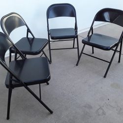 4 Folding Chairs Metal Material 