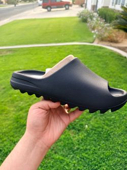 Yeezy Slides