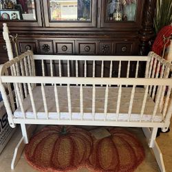 VINTAGE Jenny Lind Spindle Style Wooden Baby Cradle With Mattress And Cover- Color White