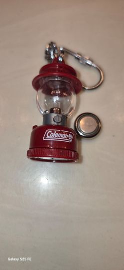Coleman key chain light