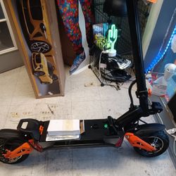 Electric Fast Scooter Color Black &Orange New 2025 