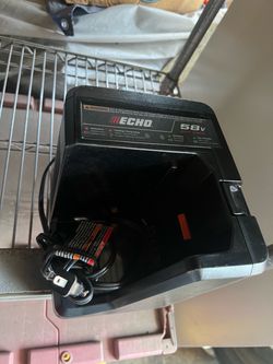 Echo Battery Charger 🔌