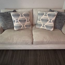 Cindy Crawford Living Room Sofa 