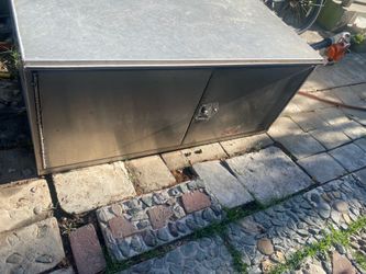 Toolbox / Chemical box